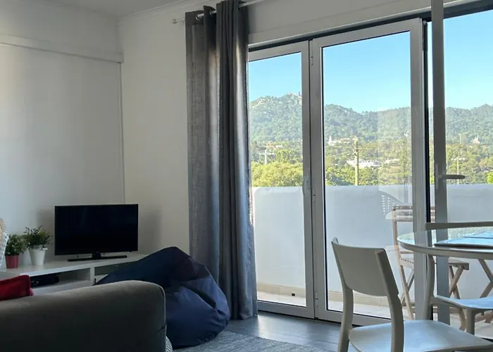 Cabriz White House * Σίντρα